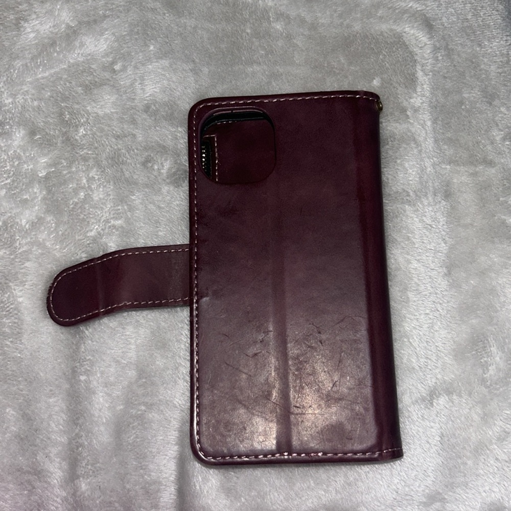 iPhone wallet case